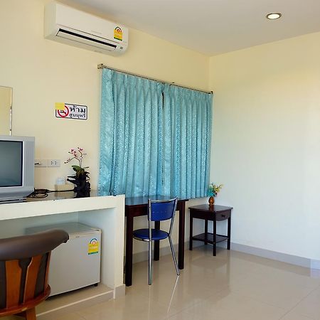 Krabi Marina Seaview Hotel Ngoại thất bức ảnh